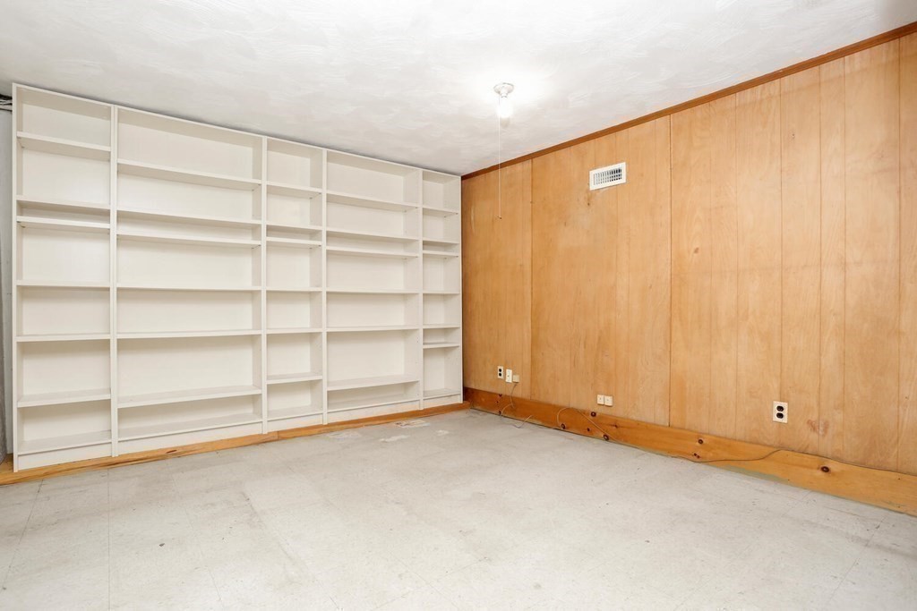 149 Concord Ave