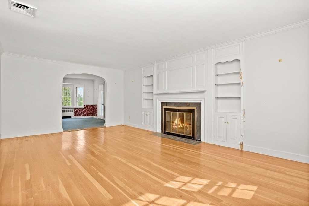 149 Concord Ave