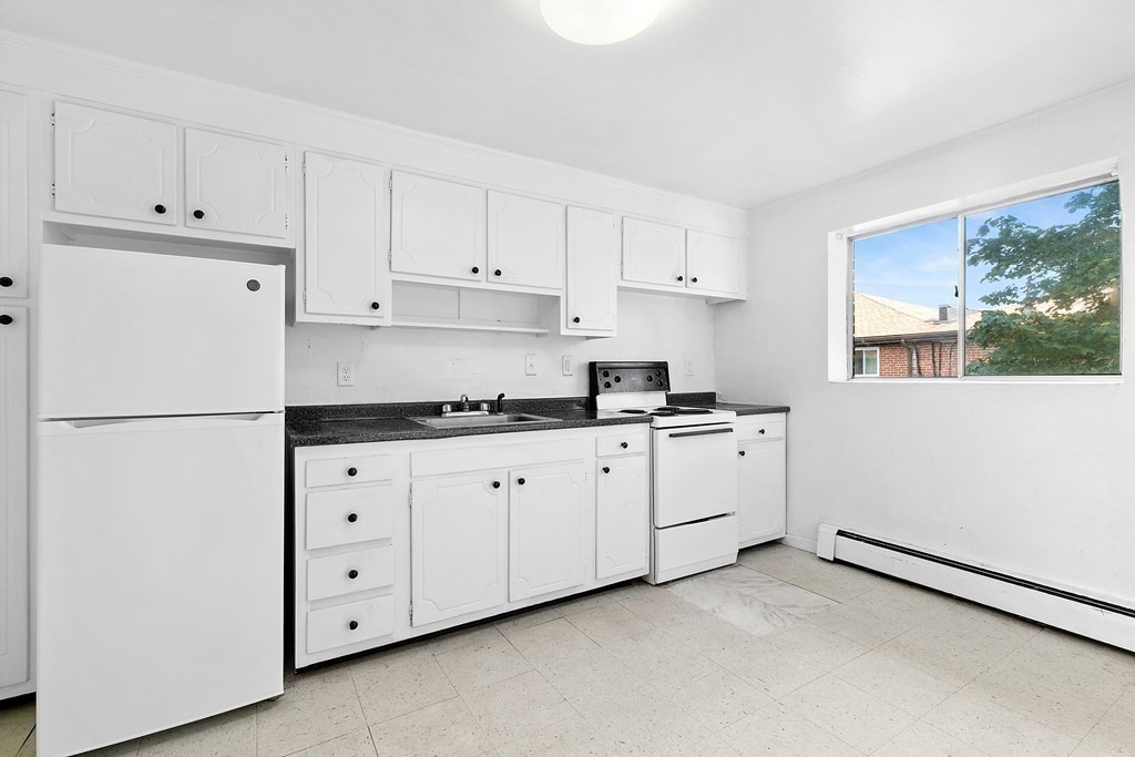 54 Bryon Rd # 5