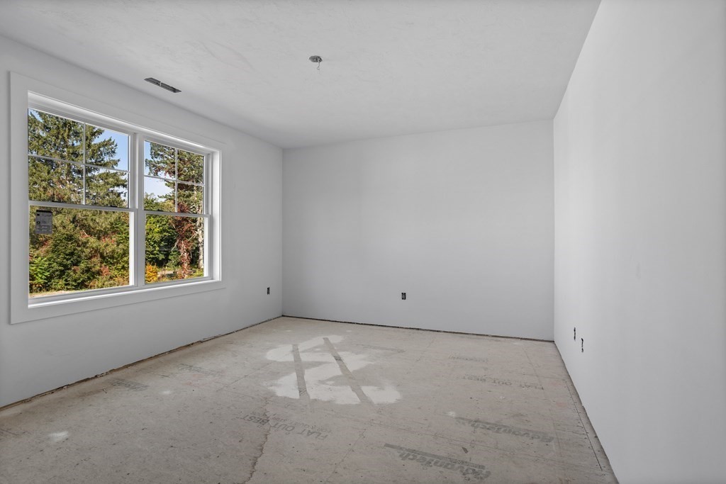 6 Nashoba Road