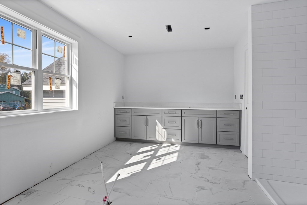 6 Nashoba Road