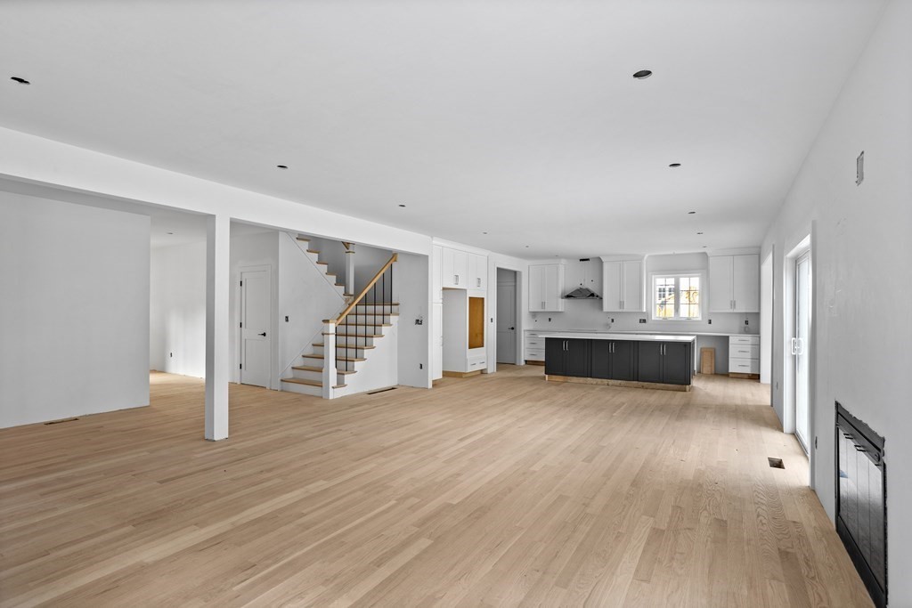 6 Nashoba Road