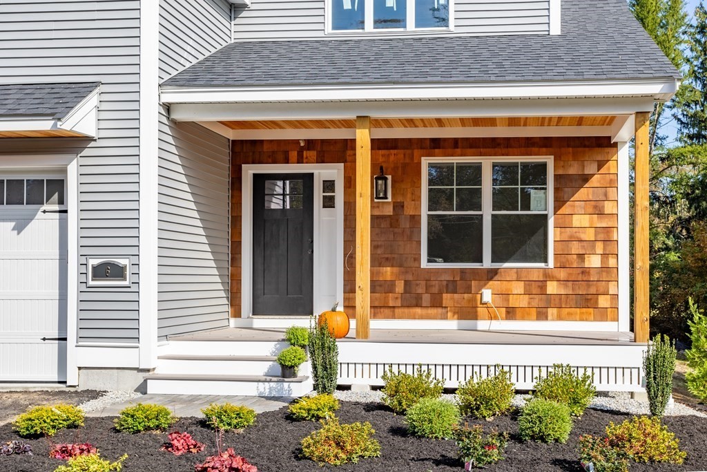 6 Nashoba Road