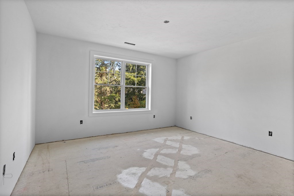 6 Nashoba Road