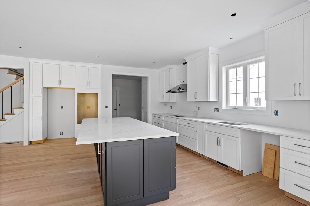 6 Nashoba Road