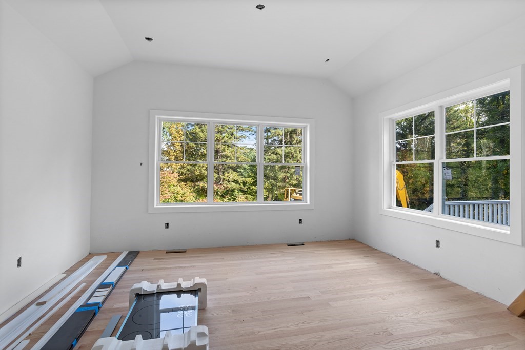 6 Nashoba Road