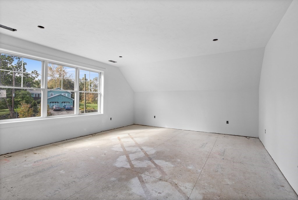 6 Nashoba Road