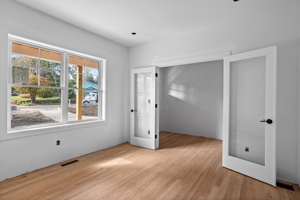 6 Nashoba Road