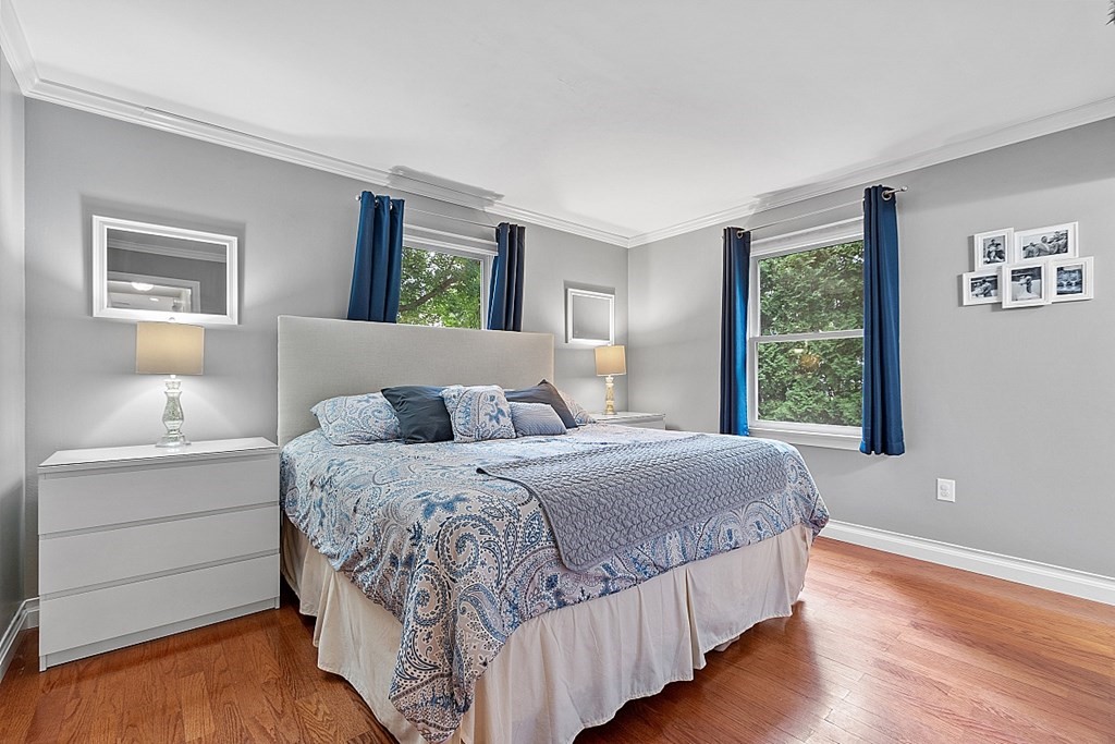 23 Commonwealth Ave