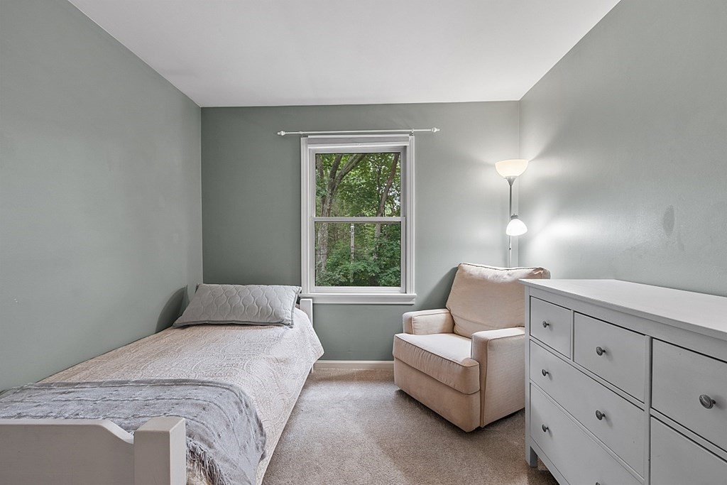 23 Commonwealth Ave