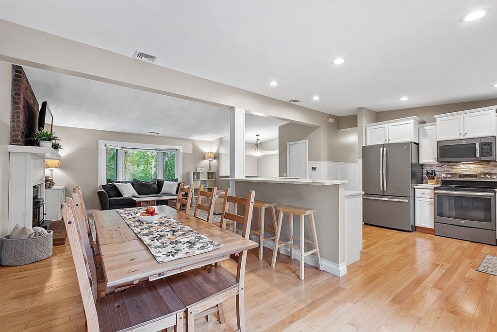 23 Commonwealth Ave