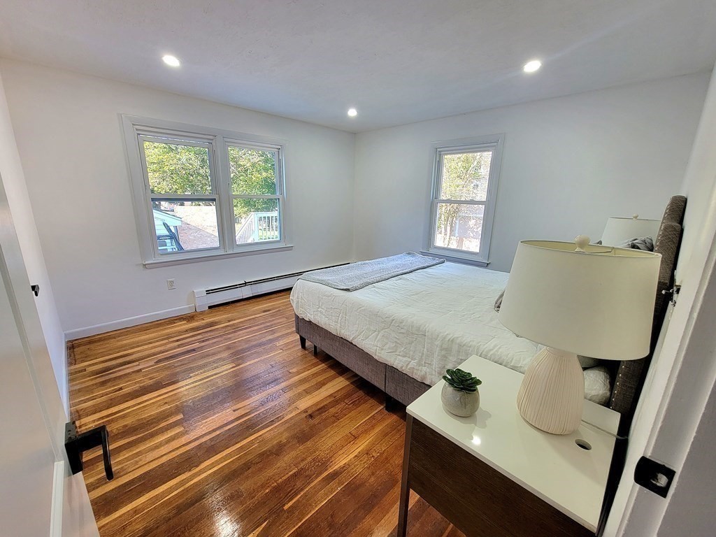9 Jay St