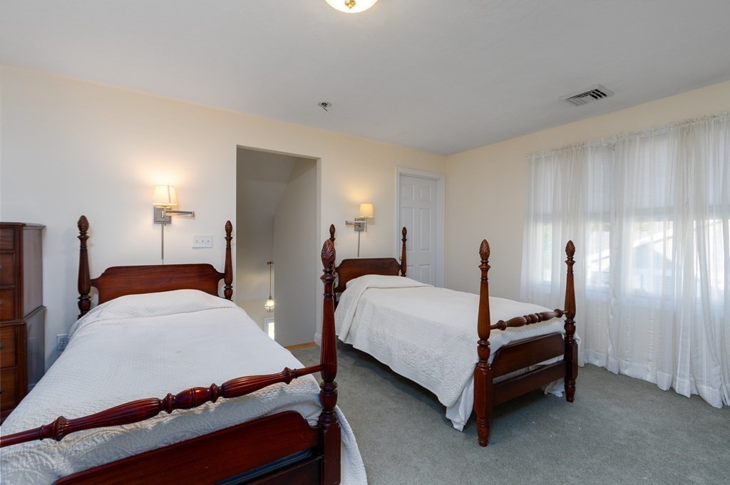 85 Virginia Dr # 25