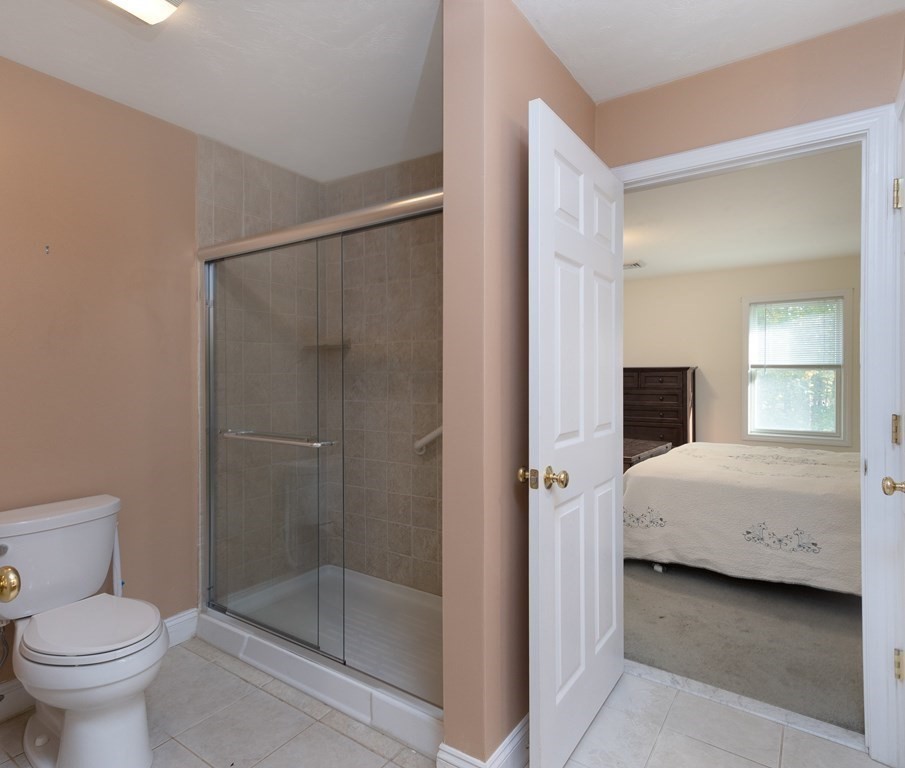 85 Virginia Dr # 25