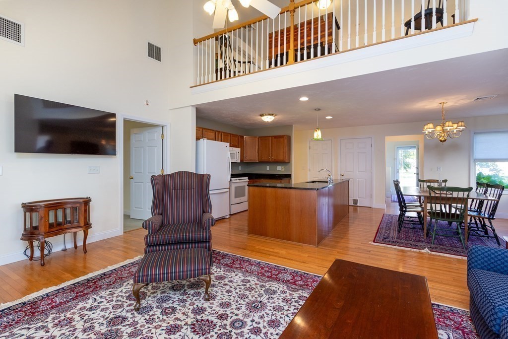 85 Virginia Dr # 25