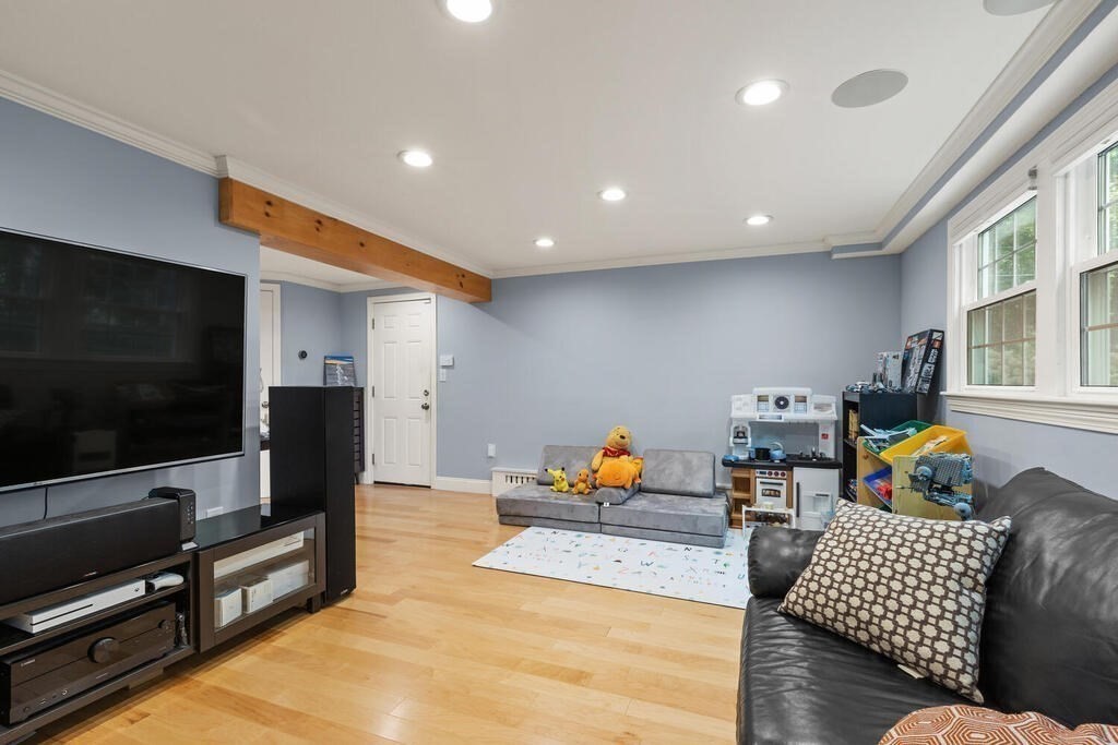 20 Osgood St