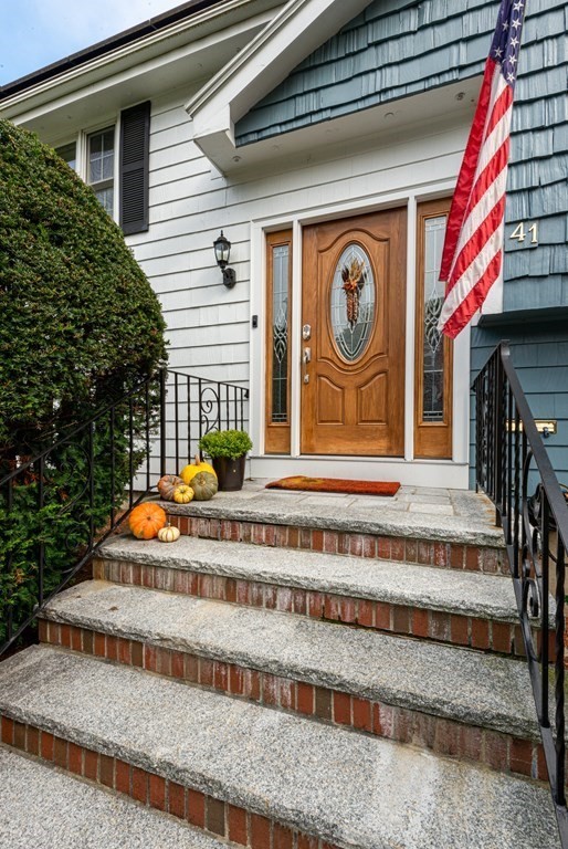 41 Walsh Avenue