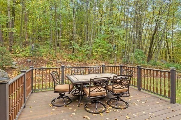 77 Teele Rd