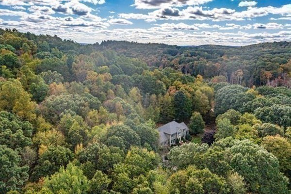77 Teele Rd