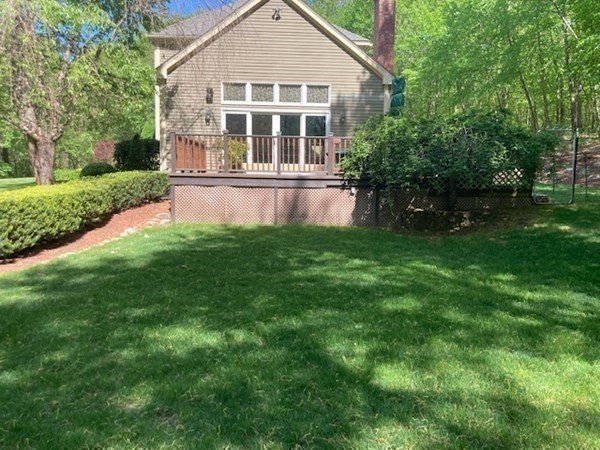 77 Teele Rd