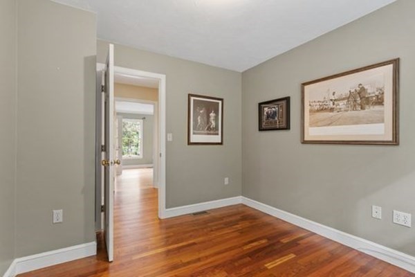 77 Teele Rd