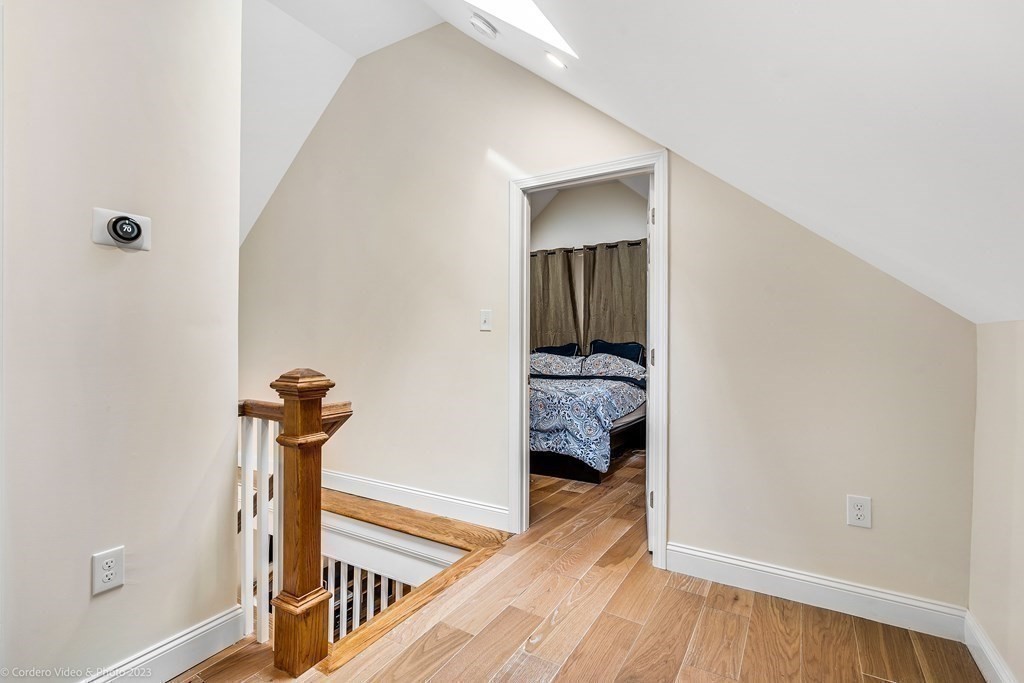 26 Mill St