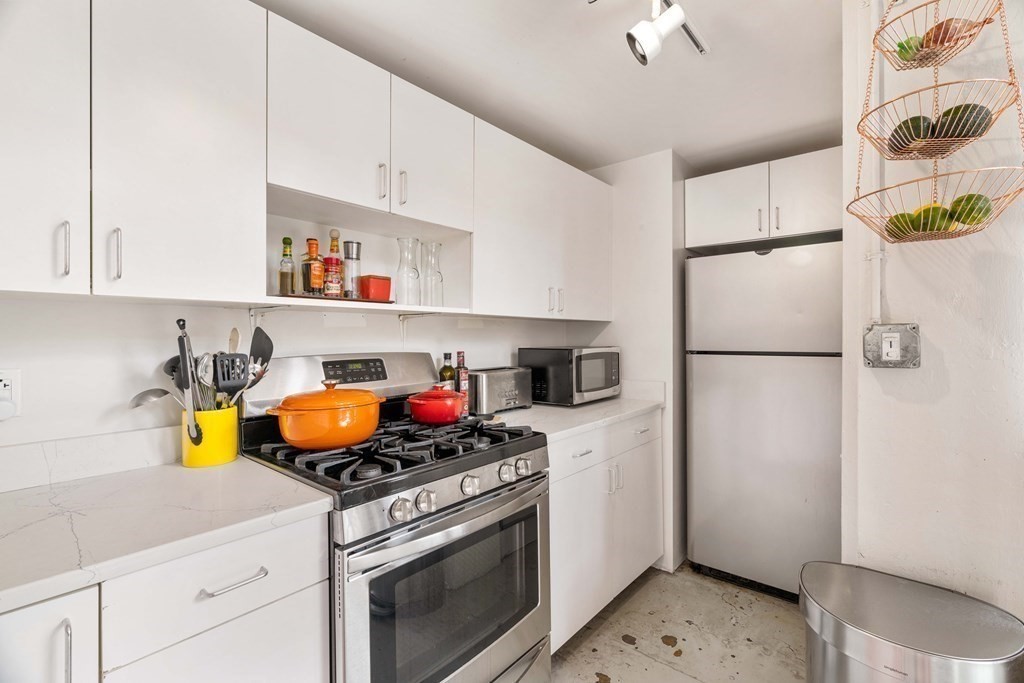57 Cornwall Street # 4