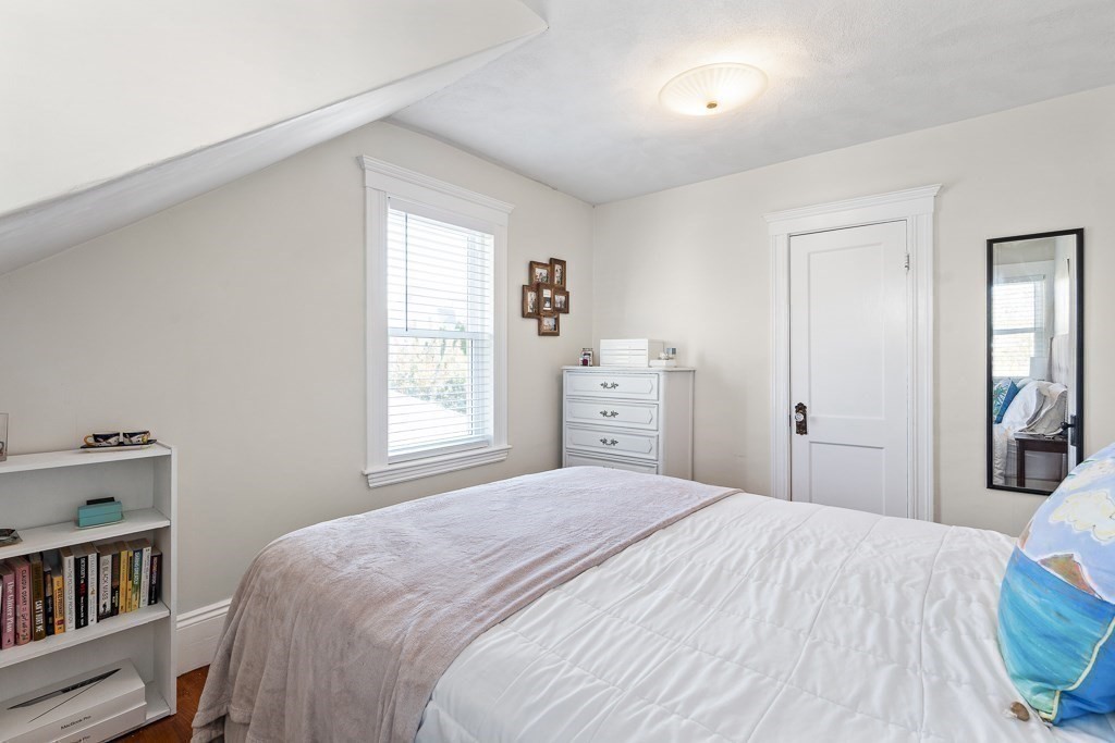 19 Billings Ave