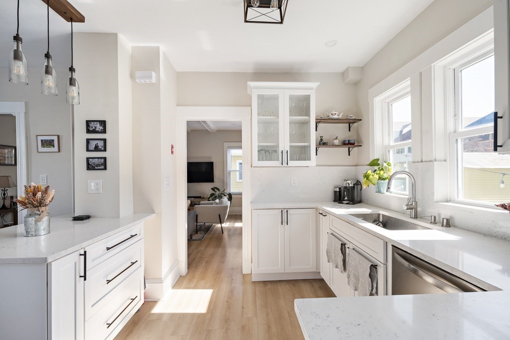 19 Billings Ave
