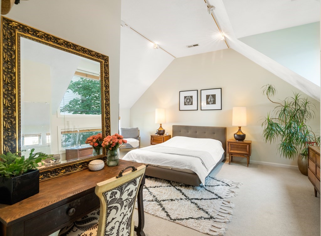 139 Cushing Street # 5