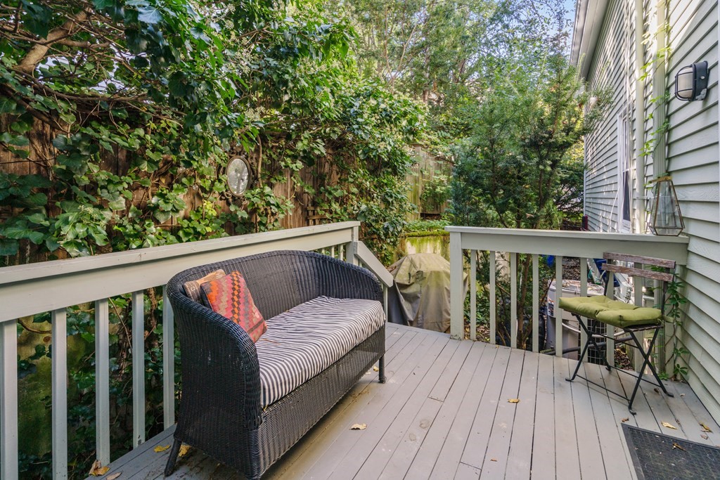 139 Cushing Street # 5