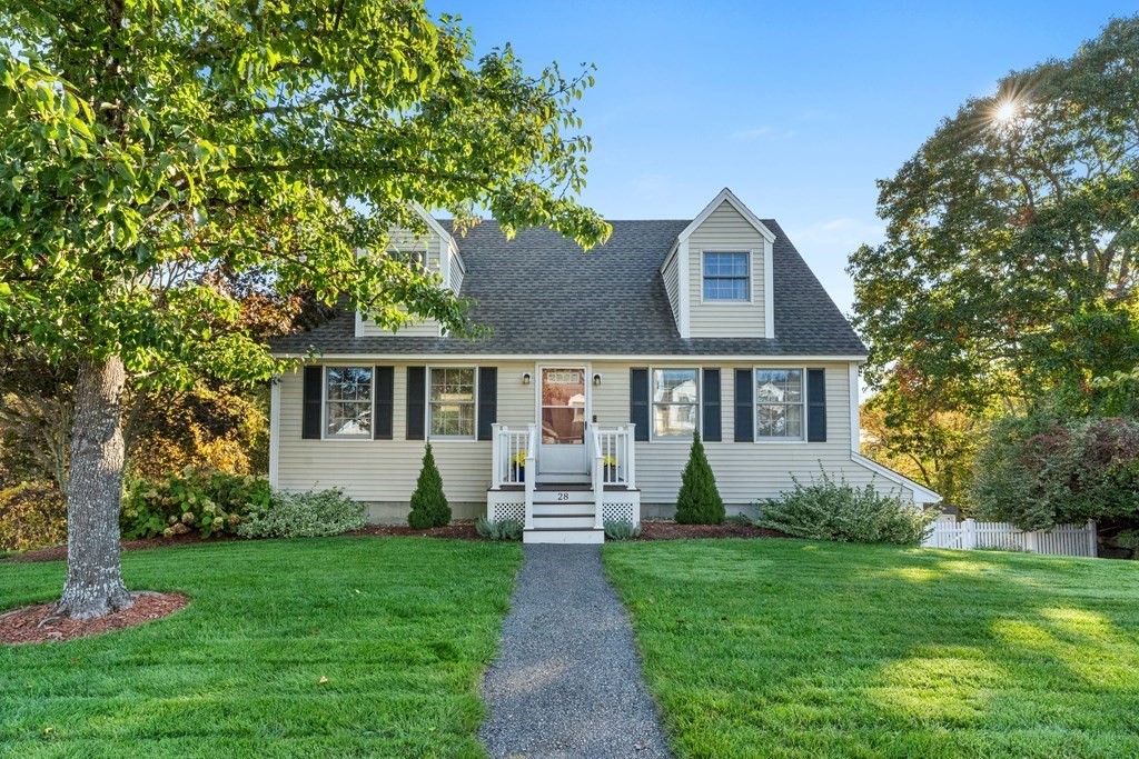 28 Robbins Rd