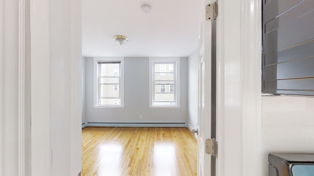 383 Cardinal Medeiros Ave # 2F