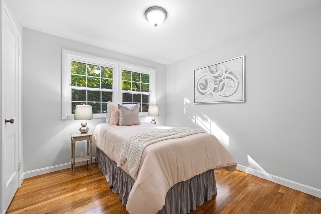 32 Dunster Road