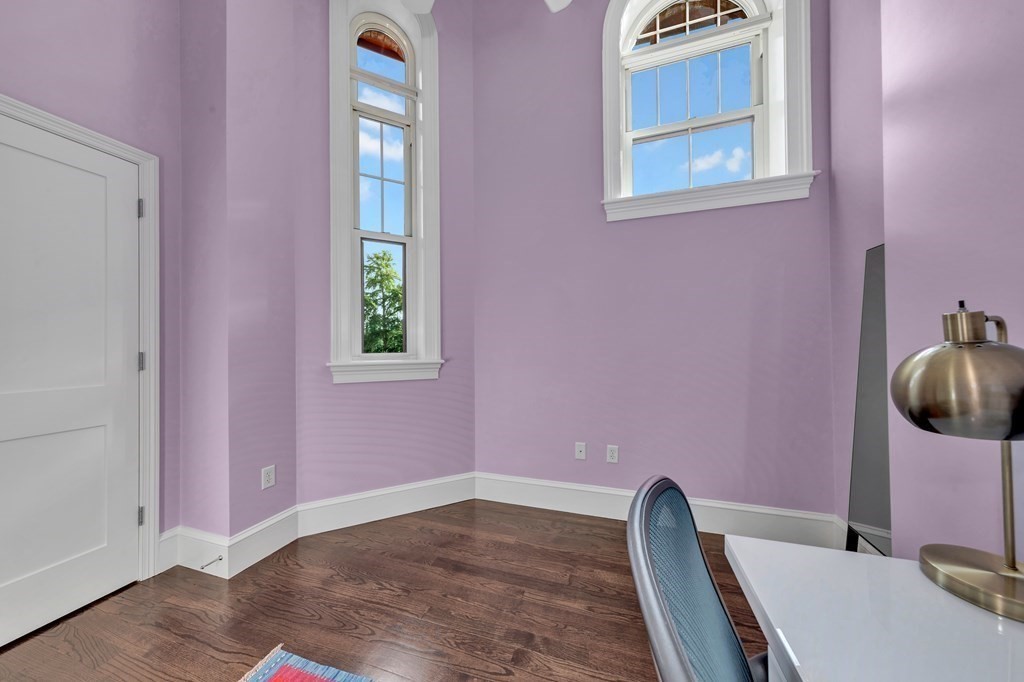 33 Forest St # 311
