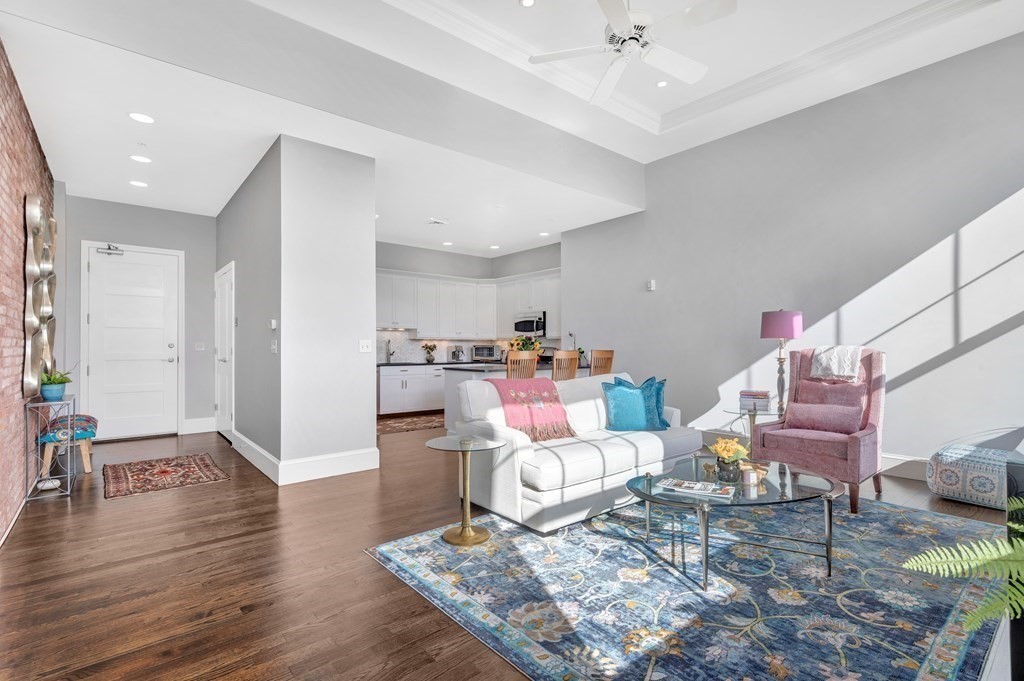 33 Forest St # 311