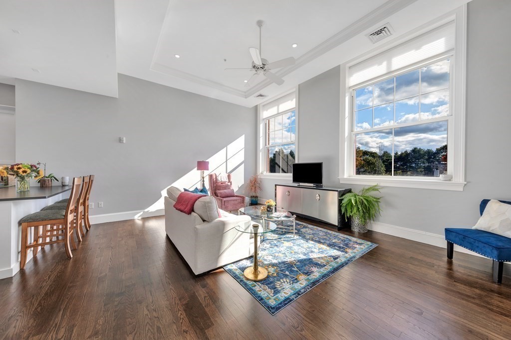 33 Forest St # 311