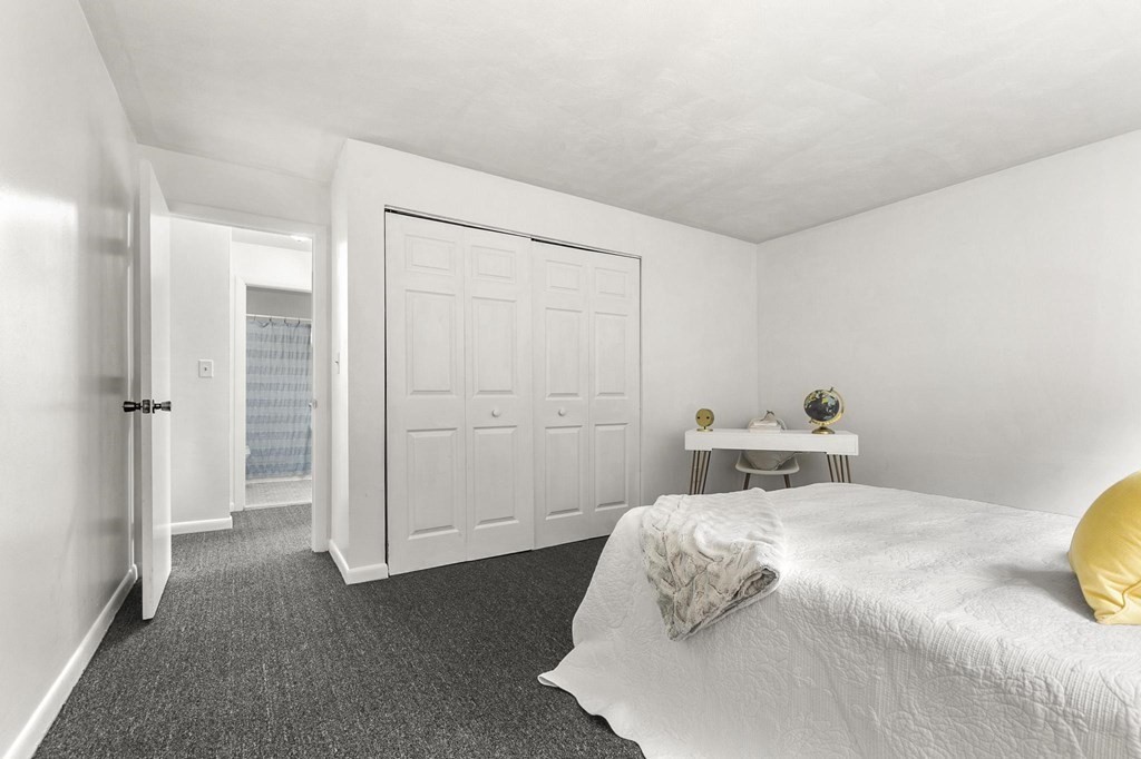 924 Main Street # 27