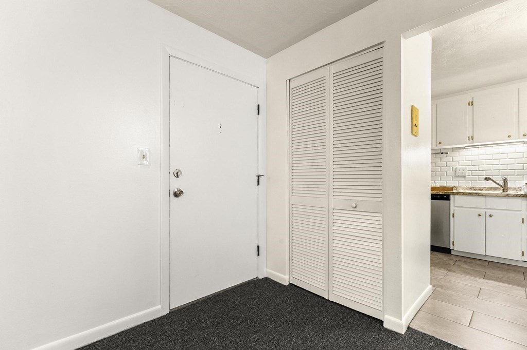 924 Main Street # 27