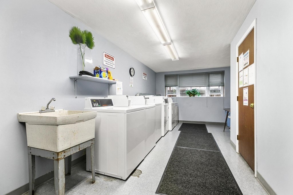 924 Main Street # 27