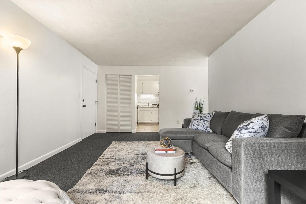 924 Main Street # 27