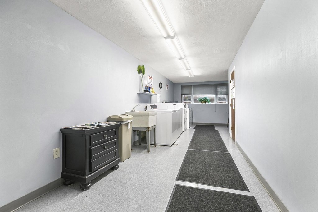 924 Main Street # 27