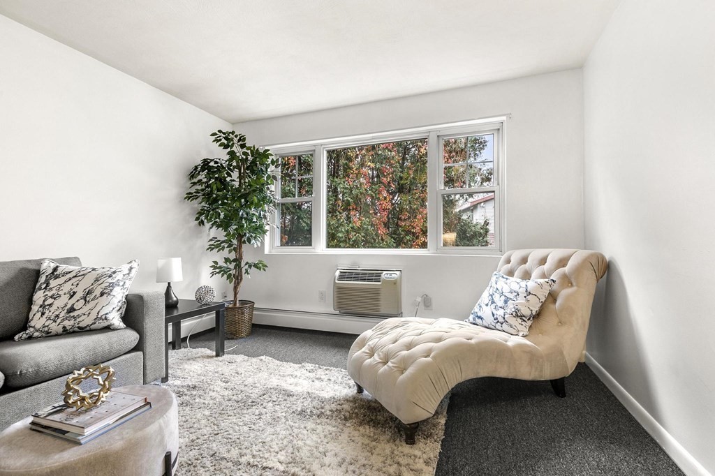 924 Main Street # 27
