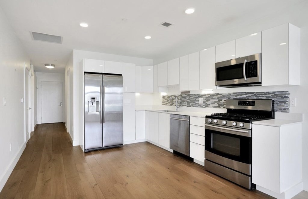 250 Meridian Street # 304