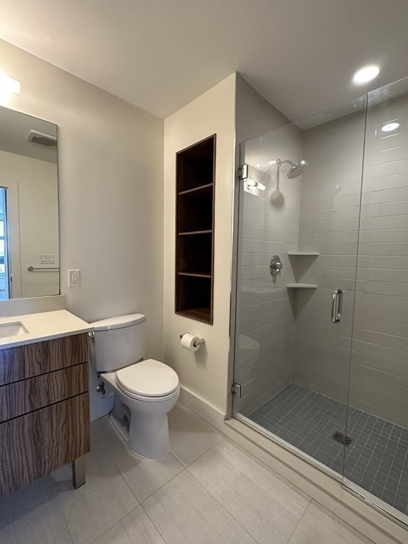 250 Meridian Street # 304