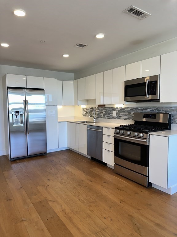 250 Meridian Street # 304