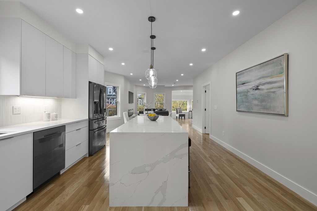73 Orchard St # 2