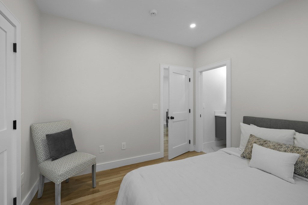 73 Orchard St # 2