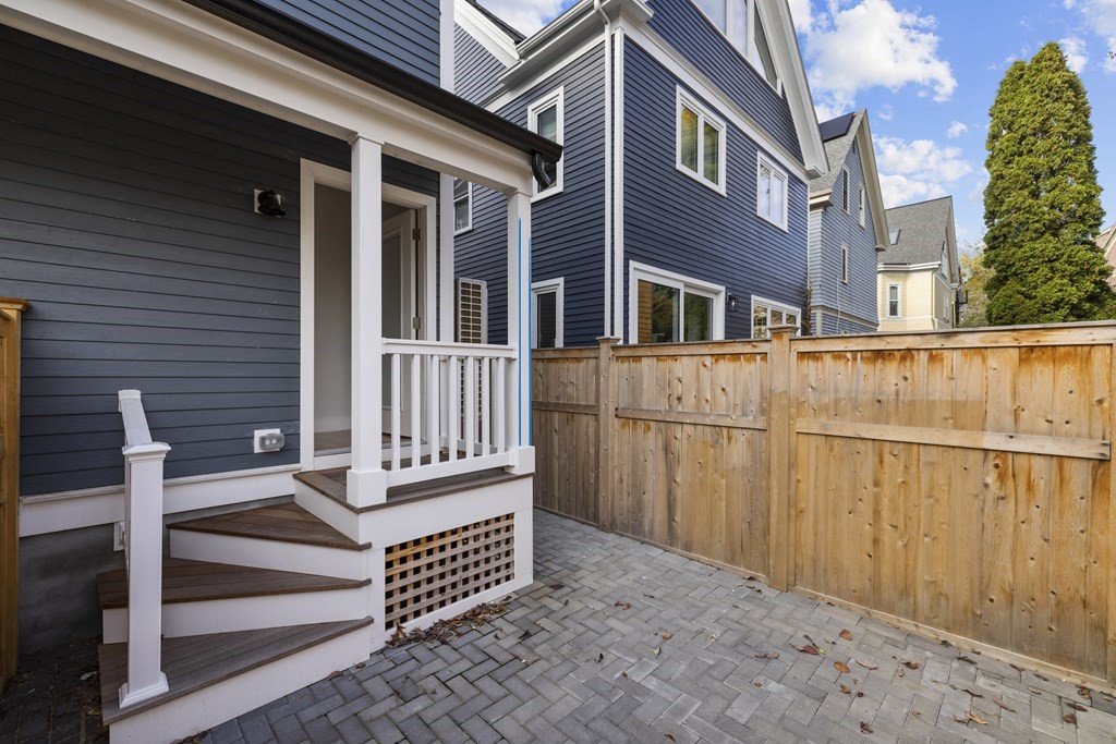 73 Orchard St # 2