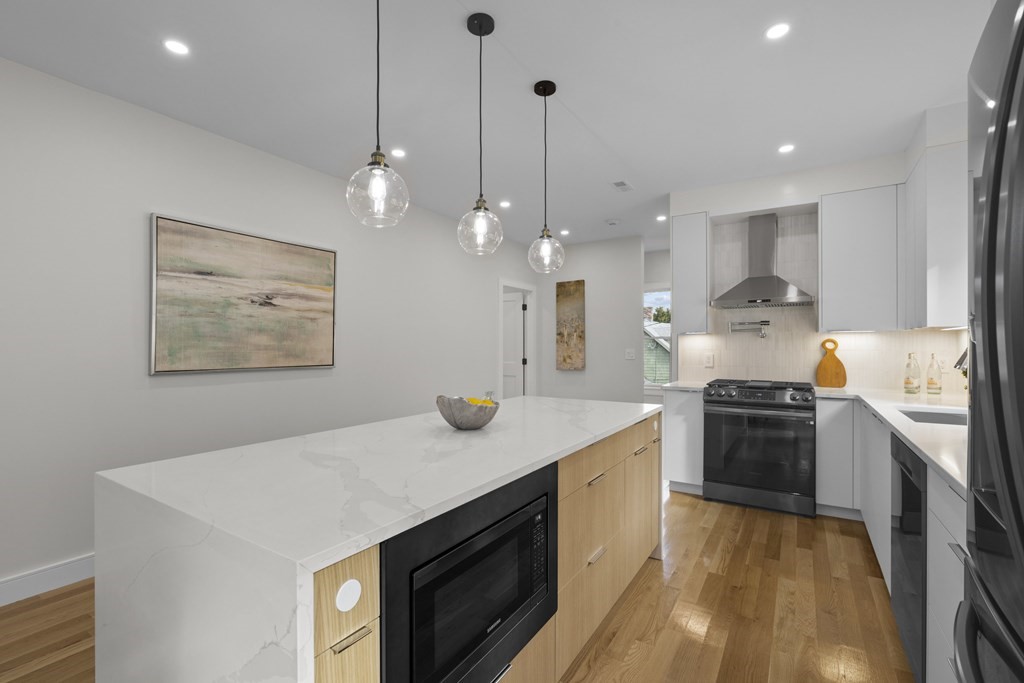 73 Orchard St # 2